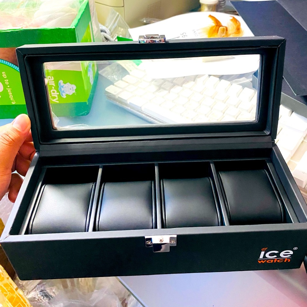 4 watches housing box showcase Black Ice watch